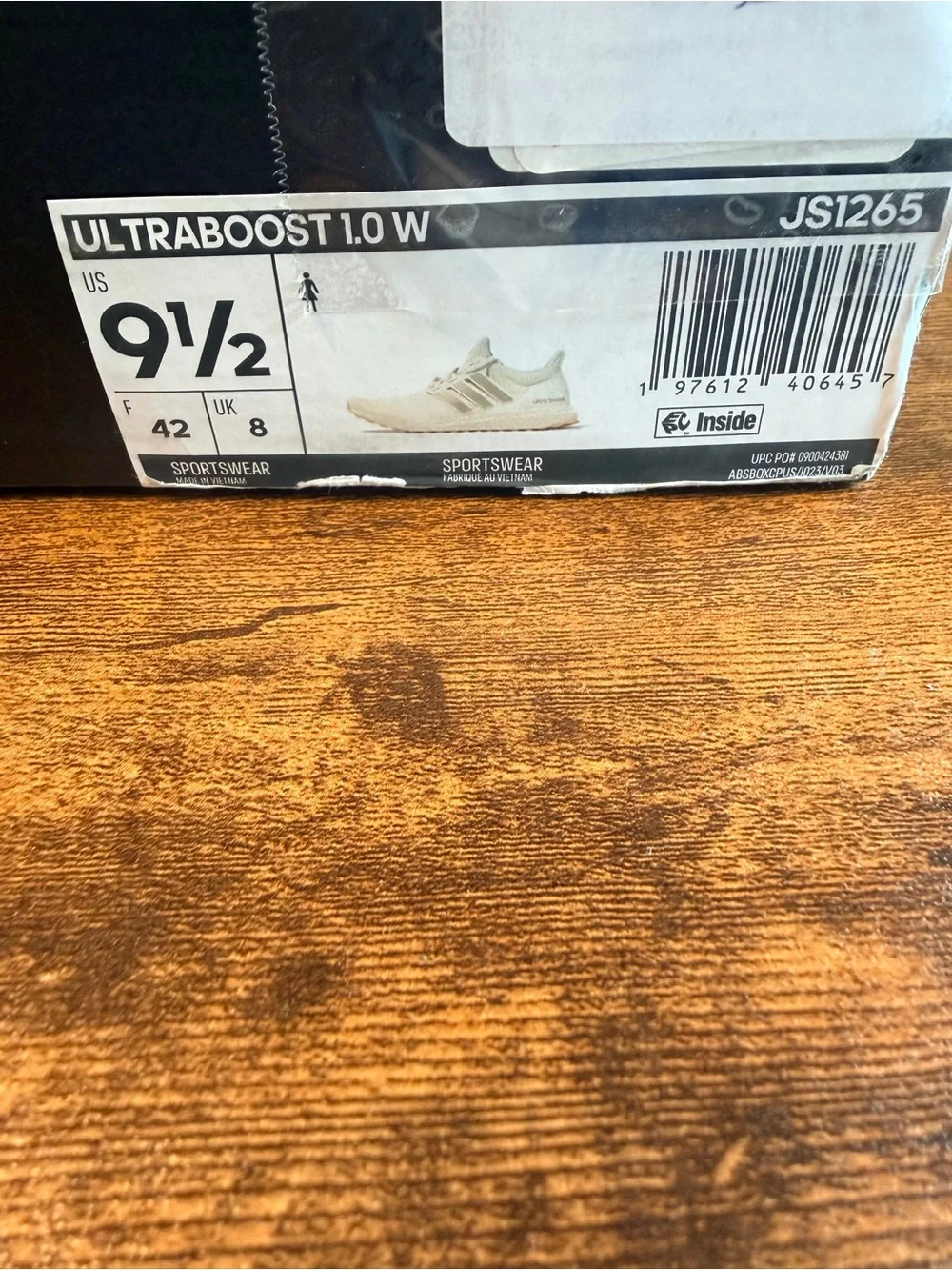 adidas Womens Ultraboost Sneakers - Off-White/Cream 9.5W